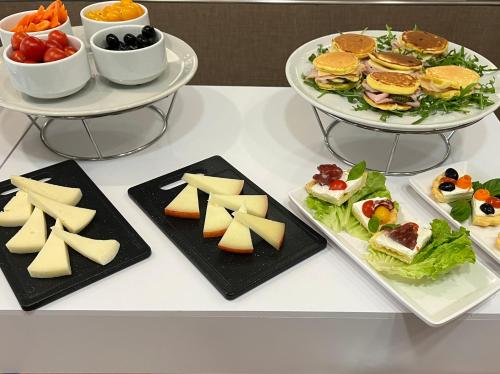 Đồ ăn tại/gần khách sạn