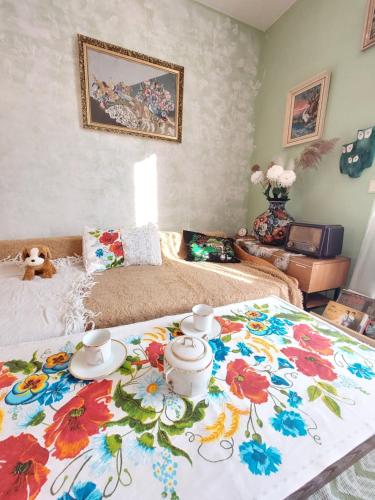 Retro pobyt v rodišti Karla Čapka v blízkosti Krkonoš s bezbariérovým přístupem a pro milovníky vlaků Retro accomodation in birthplace of Karel Čapek in Krkonoše and train lovers