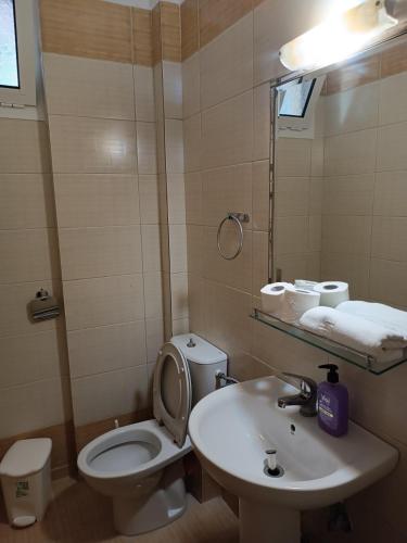 Ένα μπάνιο στο Sofia studios