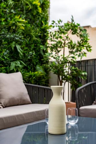 Valentin Suites