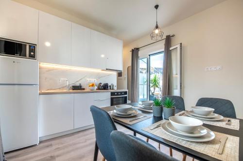 Beautiful loft close to Acropolis