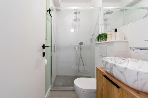 Studio Apartment Smile, near beach & center, free parking, balcony