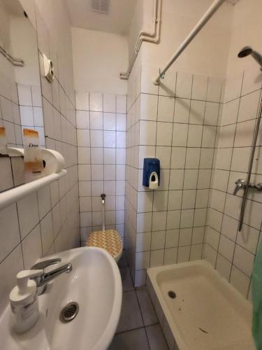Kupatilo u objektu Casa Nora (Private rooms)