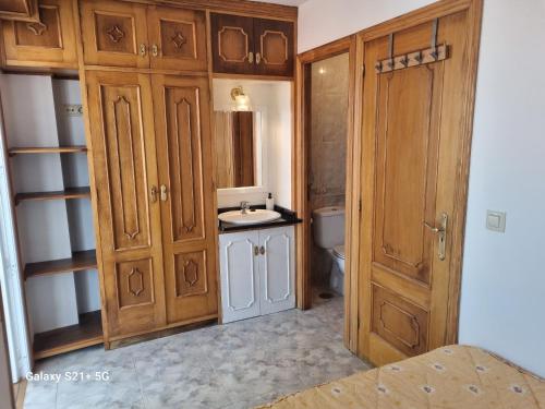 Postel nebo postele na pokoji v ubytování Triplex corral(centro grove)
