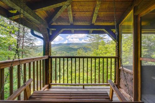 Secluded Sevierville Cabin w/ Hot Tub! photo 25
