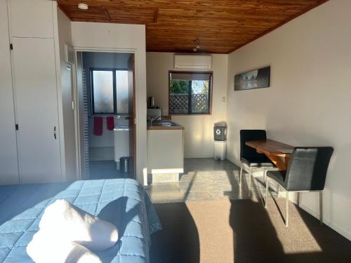 Posezení v ubytování Pinewood Motels