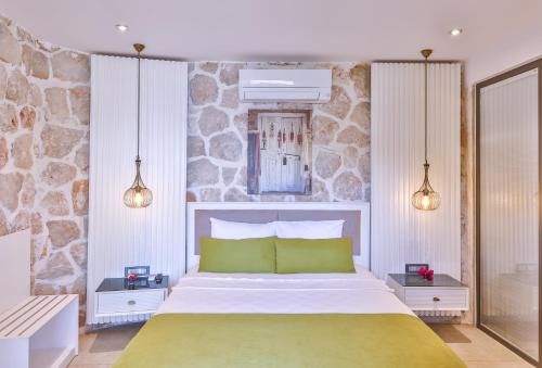 Katil atau katil-katil dalam bilik di Jasmine Otel