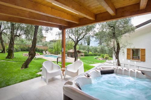 Giardino di Villa Fani-Wellness & Relax