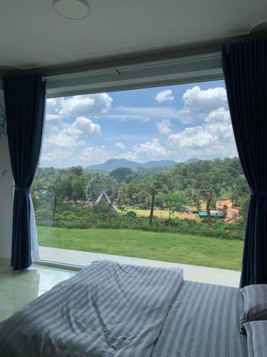Landskap semula jadi dekat dengan lodge