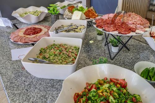 Φαγητό σε αυτό το ξενοδοχείο ή κάπου εκεί κοντά