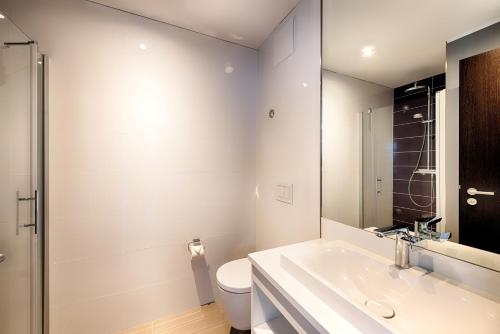 Ванная комната в Premier Inn Lübeck City Stadtgraben