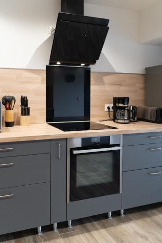 Le Moulin Rouge de CLAIRMARAIS \