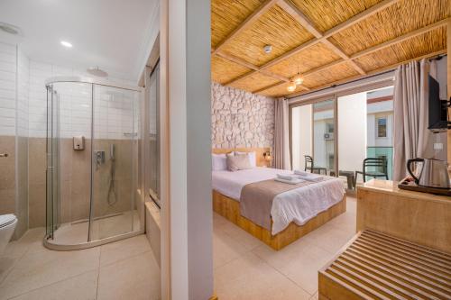 Bilik mandi di Melisa Boutique Hotel & Spa
