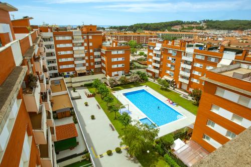AL39 - Atico con barbacoa playa Fenals