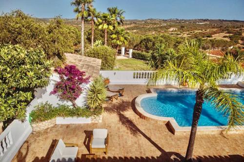 an aerial view of a villa with a swimming pool at Quinta da Bela Vista in Lagos