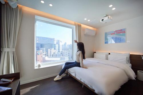 Aank Hotel Busan Nampoにあるベッド