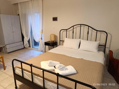 A bed or beds in a room at La Playa 2