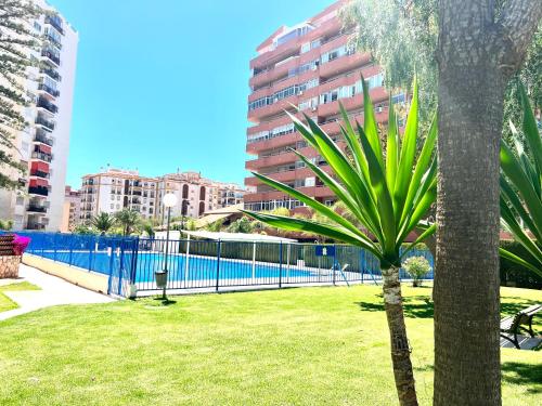 Cozy and quiet, pax7 Los Boliches, 3d, 2b, pool and close to the beach
