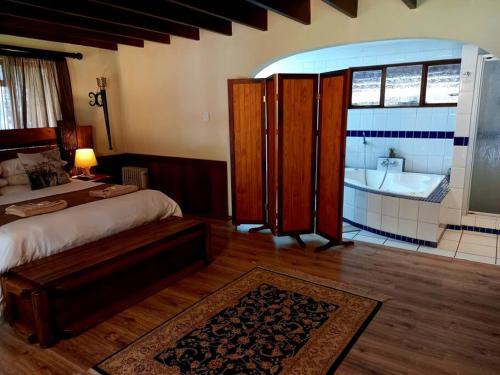 Katil atau katil-katil dalam bilik di Riverfront View - House on Blyde