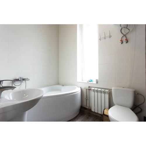 Ένα μπάνιο στο Studio apartments in the city center