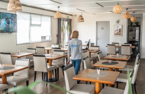 Гости Hotel Inn Design La Rochelle