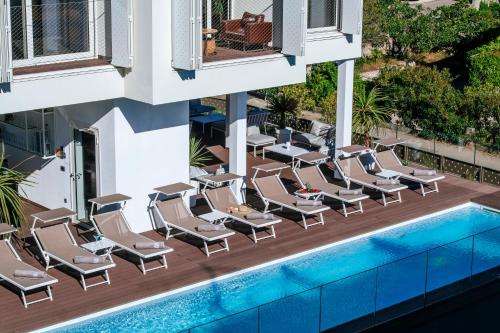 Dedaj Resort - Villa Almaro with Seaview Pool
