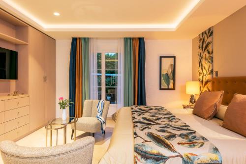 Hotel Byblos Saint-Tropez – Photos 3