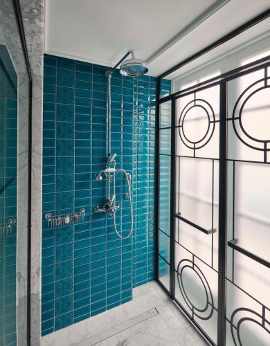 Bilik mandi di Great Scotland Yard Hotel, part of Hyatt
