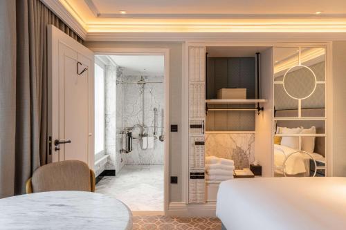Katil atau katil-katil dalam bilik di Great Scotland Yard Hotel, part of Hyatt