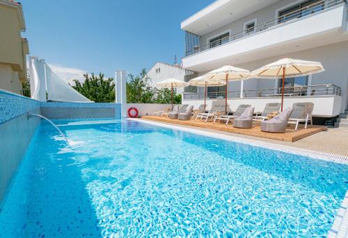 Gallery image of Sera-Nata Superior Suites in Nikiti