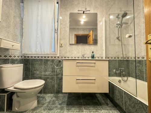 Kúpeľňa v ubytovaní Olas de Ondarreta - Local Rentss
