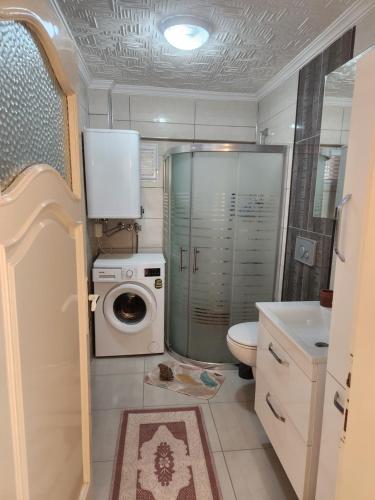 Ванная комната в Cavide Hanım Apart