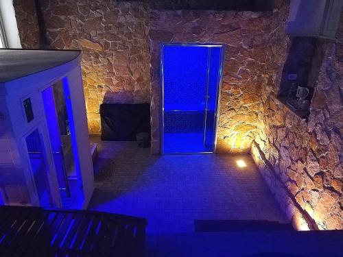 Fotografie z fotogalerie ubytování SPA SUITE SICILIA - Intera casa con spa privata Jacuzzi Sauna Bagno di Vapore ad uso illimitato v destinaci Rosolini