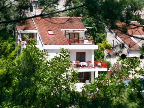 Gallery image of Apartments Almaja Villa in Petrovac na Moru