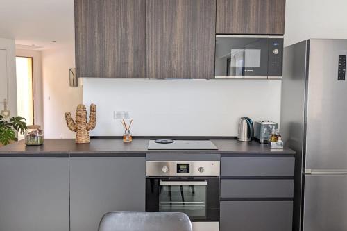 3 pièces dans villa avec piscine