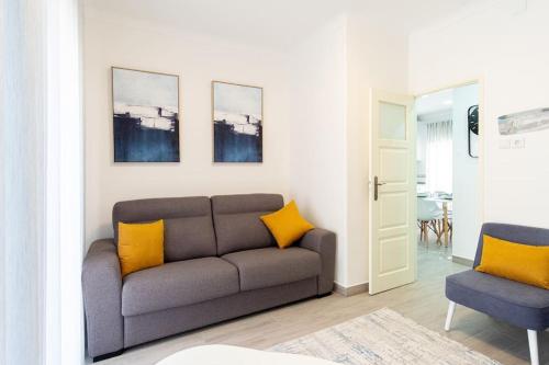 Rodrigues Family House 73
