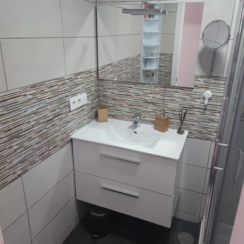 Koupelna v ubytování Bungalow Verdemar Maspalomas