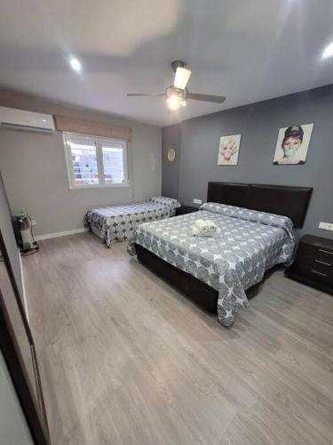 Precioso apartamento reformado con terraza, 4 habs