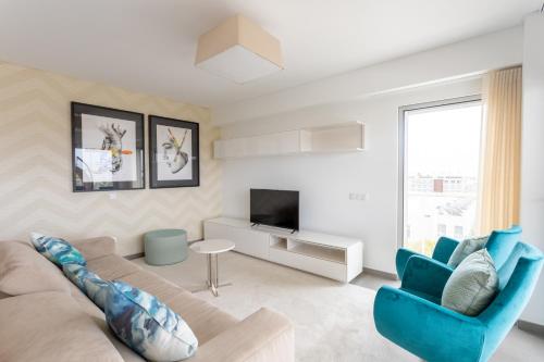 Glamour Apartment With Pool