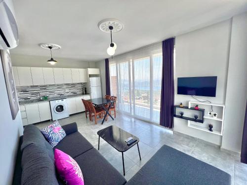 Dapur atau dapur kecil di Just Dream Suites