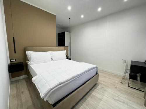 AROMA Apartment and b&b, Maschio Angioino