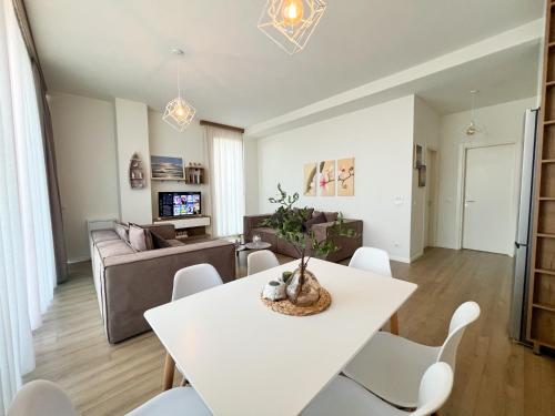 Billede fra billedgalleriet på 3E_Apartment_Palase / Villa 149/2 i Palasë