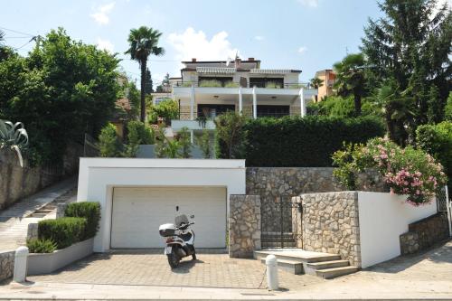 Apartments Seccareccia
