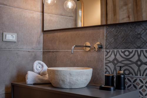 Koupelna v ubytování J&C Luxury Villa