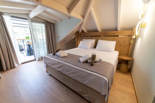 Anesis Deluxe Apartments