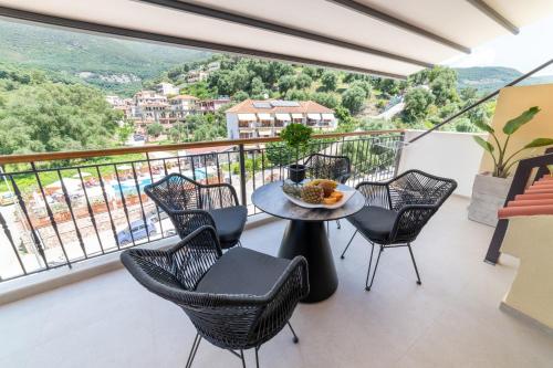 Anesis Deluxe Apartments