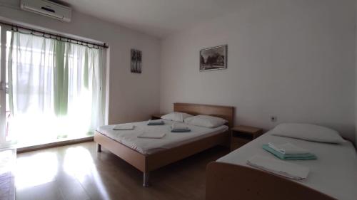 Apartments with WiFi Duce, Omis - 21055