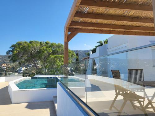 Villa Elena Agia Pelagia - with private swimming pool