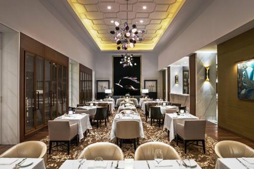 Ruang duduk di St. Regis Macao