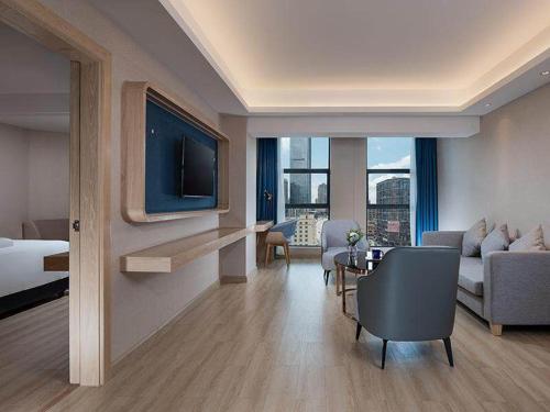 Kyriad Marvelous Hotel Huizhou South Station Danshui YI Center - Ehrenhafte Suite Mit Aussicht